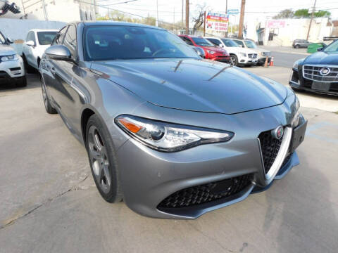 2018 Alfa Romeo Giulia AWD photo