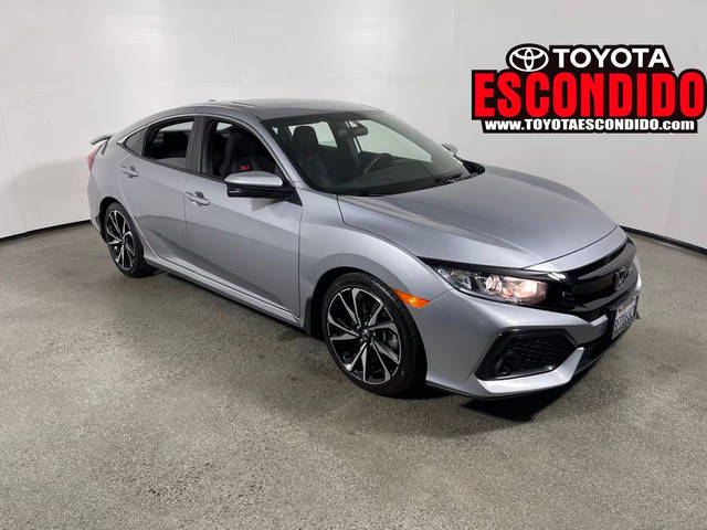 2018 Honda Civic FWD photo