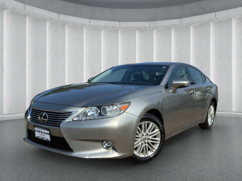 2015 Lexus ES Crafted Line FWD photo