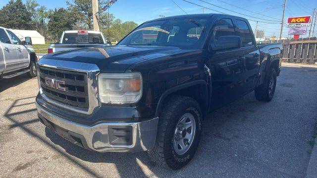 2015 GMC Sierra 1500 RWD photo