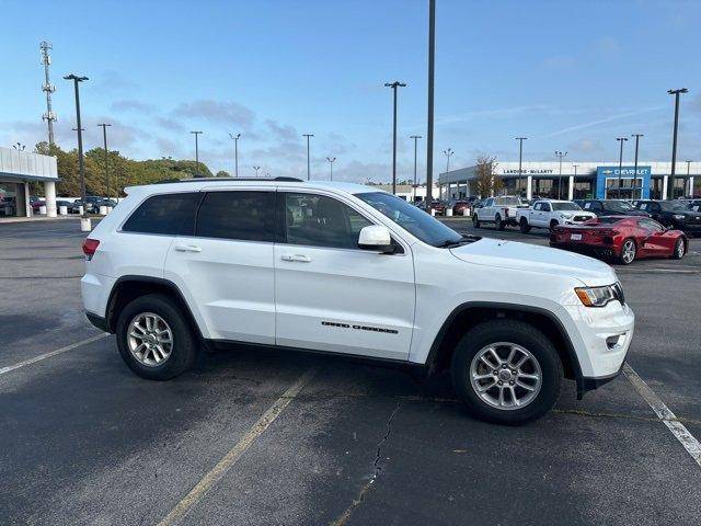 2018 Jeep Grand Cherokee Laredo E RWD photo