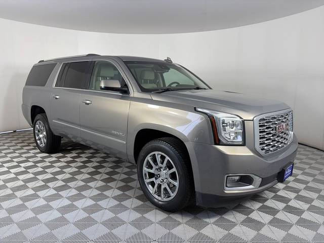 2019 GMC Yukon XL Denali 4WD photo