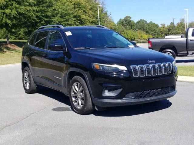 2019 Jeep Cherokee Latitude Plus FWD photo