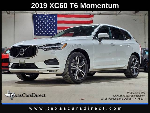 2019 Volvo XC60 Momentum AWD photo