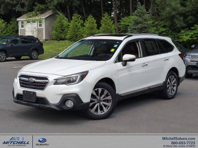 2019 Subaru Outback Touring AWD photo