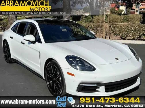 2018 Porsche Panamera 4 AWD photo