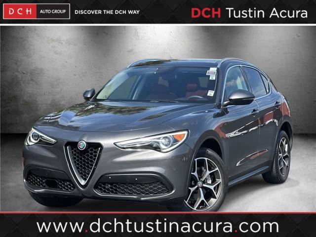 2018 Alfa Romeo Stelvio Ti AWD photo