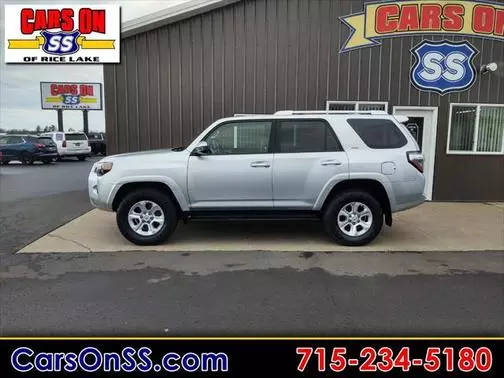2018 Toyota 4Runner SR5 4WD photo