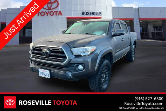 2018 Toyota Tacoma SR5 4WD photo