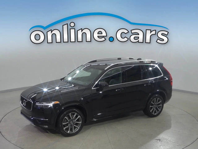 2019 Volvo XC90 Momentum AWD photo