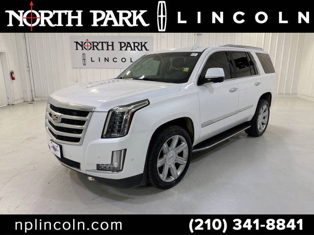 2019 Cadillac Escalade Luxury 4WD photo