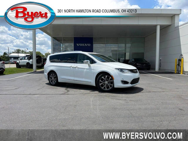 2018 Chrysler Pacifica Minivan Limited FWD photo