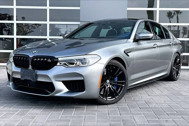 2018 BMW M5  AWD photo