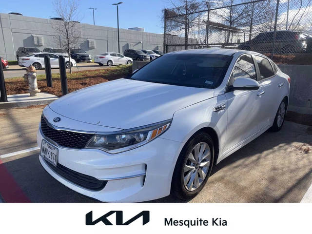 2018 Kia Optima LX FWD photo