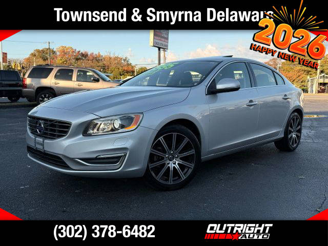 2017 Volvo S60 Inscription Platinum FWD photo