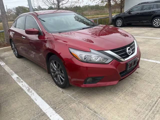 2018 Nissan Altima 2.5 SR FWD photo