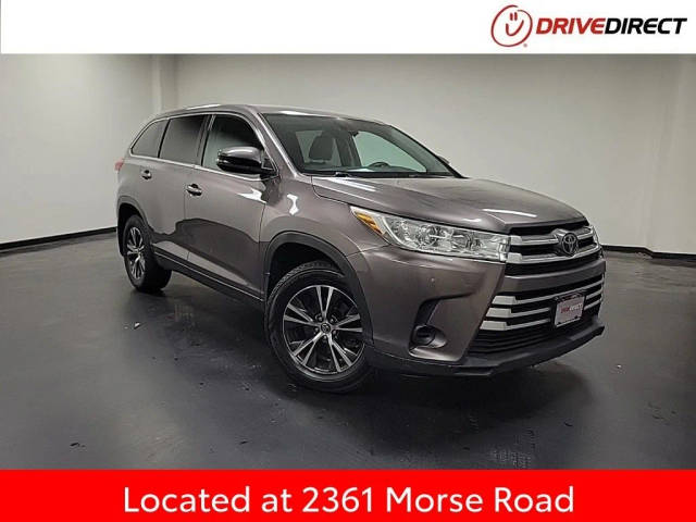 2018 Toyota Highlander LE AWD photo