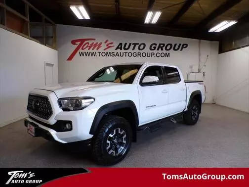 2018 Toyota Tacoma SR 4WD photo