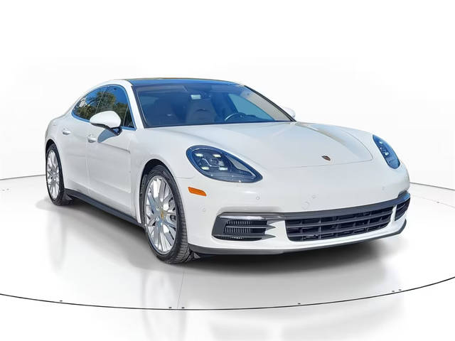 2018 Porsche Panamera 4S AWD photo