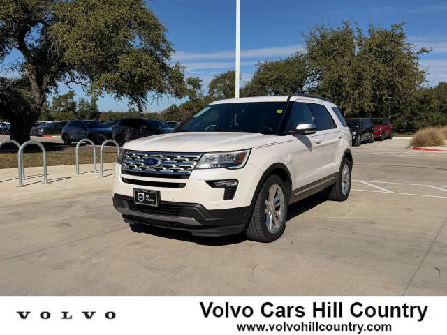2018 Ford Explorer XLT 4WD photo