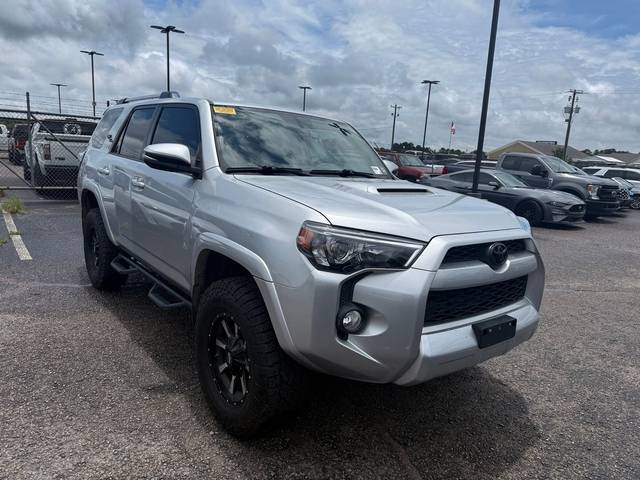 2018 Toyota 4Runner TRD Off Road Premium 4WD photo