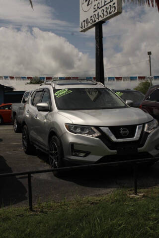 2018 Nissan Rogue SL FWD photo