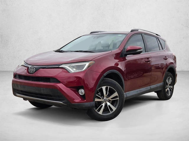 2018 Toyota RAV4 XLE FWD photo
