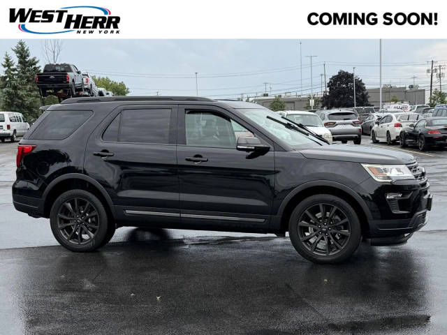 2018 Ford Explorer XLT 4WD photo