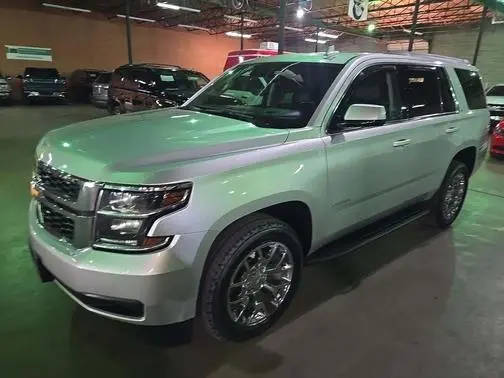 2018 Chevrolet Tahoe LT 4WD photo