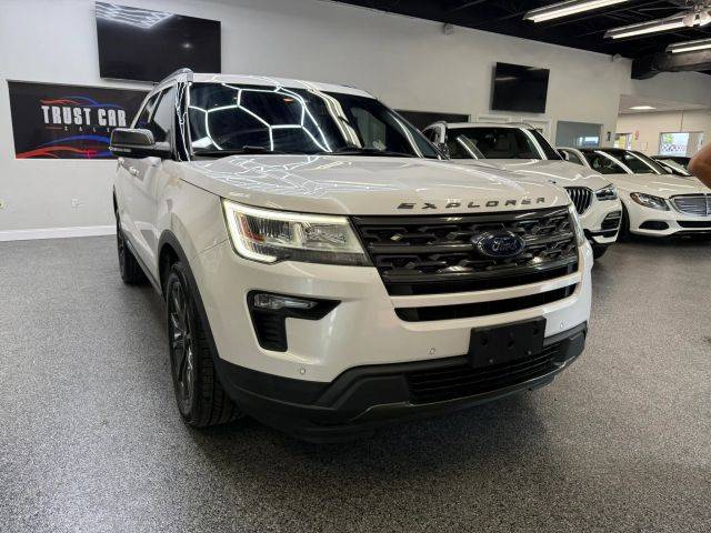 2018 Ford Explorer XLT FWD photo