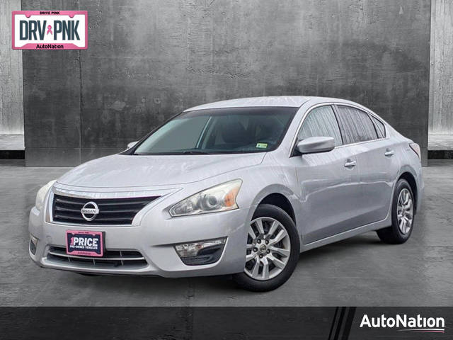 2015 Nissan Altima 2.5 FWD photo