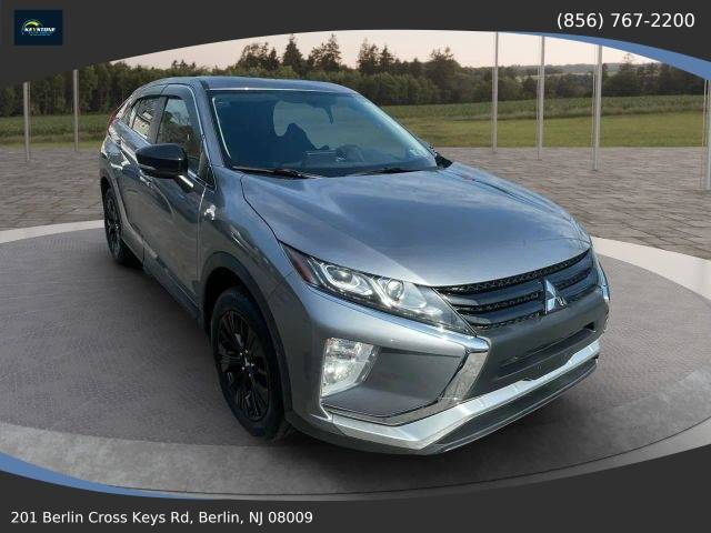 2018 Mitsubishi Eclipse Cross LE 4WD photo