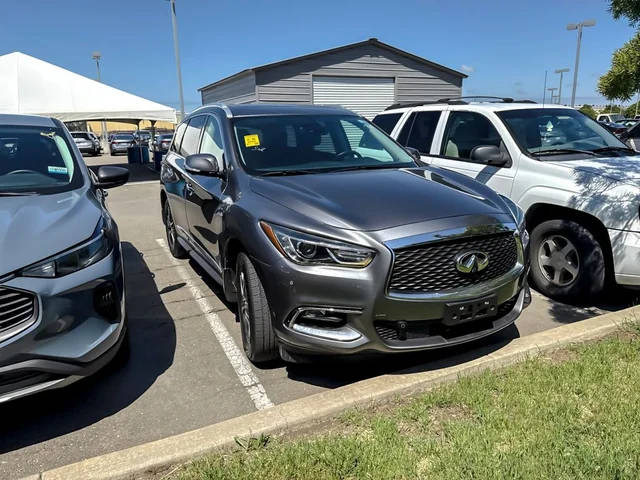 2019 Infiniti QX60 LUXE FWD photo