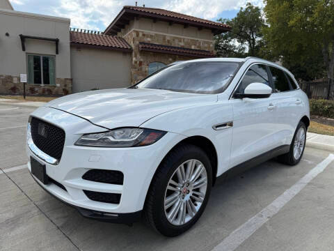 2019 Jaguar F-Pace 30t Portfolio AWD photo