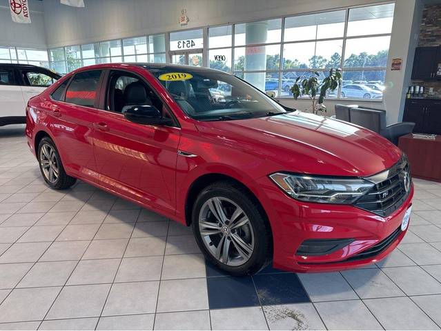 2019 Volkswagen Jetta R-Line FWD photo