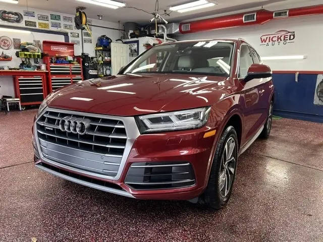 2018 Audi Q5 Tech Premium Plus AWD photo