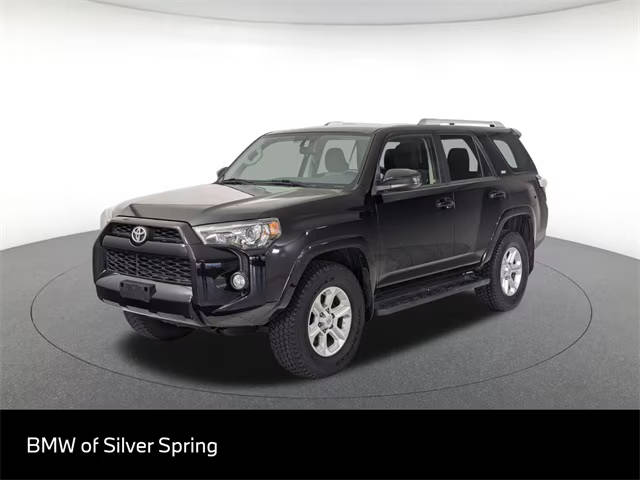 2018 Toyota 4Runner SR5 4WD photo