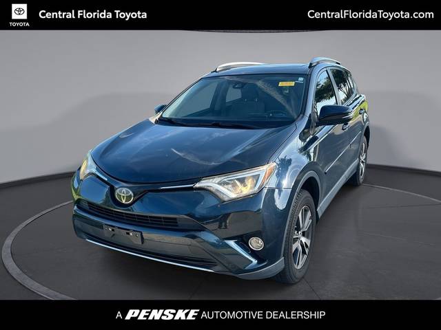 2018 Toyota RAV4 XLE FWD photo