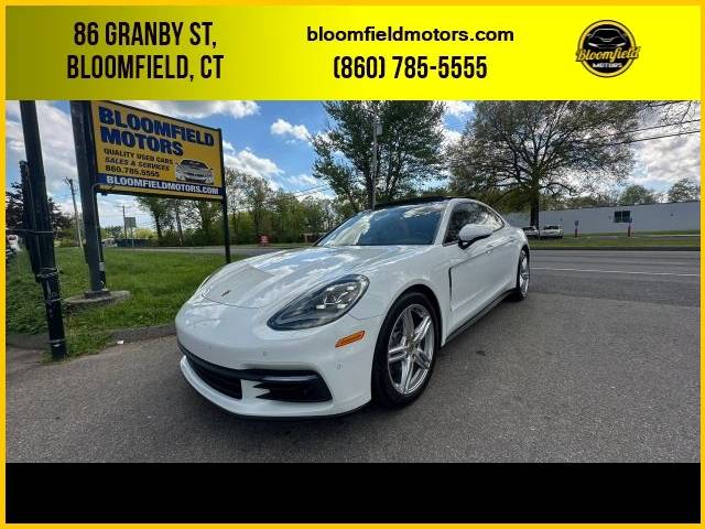 2018 Porsche Panamera 4 AWD photo