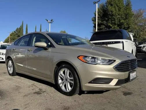 2018 Ford Fusion SE FWD photo