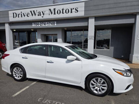 2018 Nissan Altima 2.5 S FWD photo