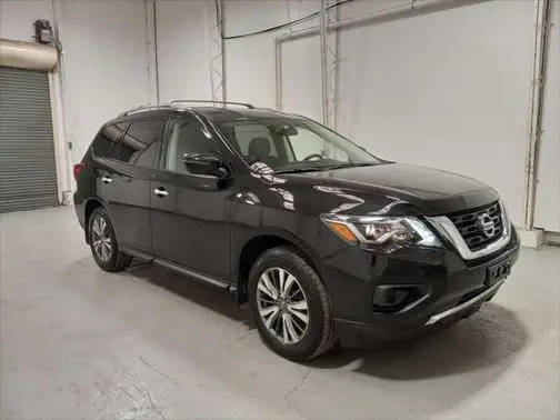 2018 Nissan Pathfinder S 4WD photo