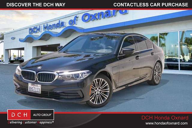 2019 BMW 5 Series 530e iPerformance RWD photo