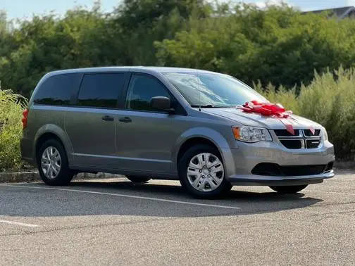 2019 Dodge Grand Caravan SE FWD photo