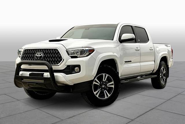 2018 Toyota Tacoma TRD Sport RWD photo