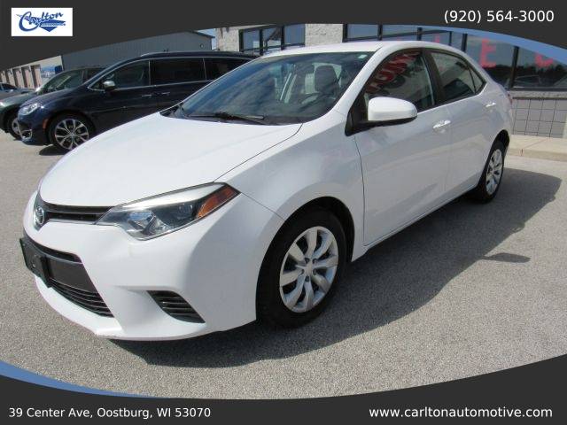 2015 Toyota Corolla LE FWD photo