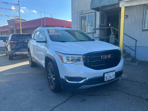 2019 GMC Acadia SLT FWD photo