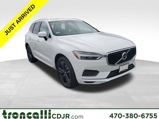 2019 Volvo XC60 Momentum AWD photo
