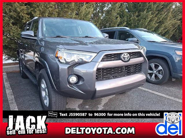 2018 Toyota 4Runner SR5 4WD photo
