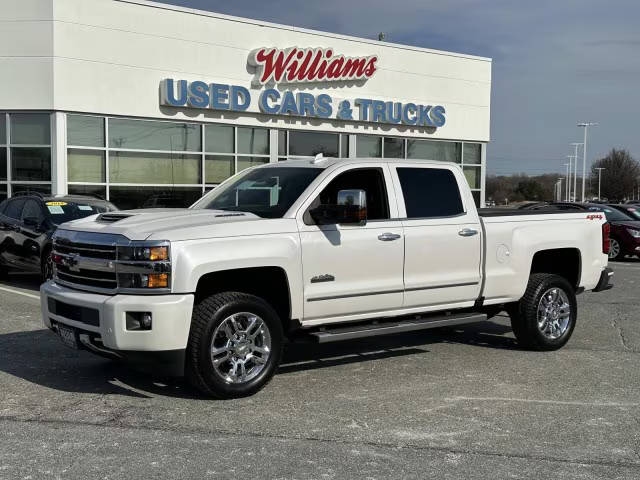 2019 Chevrolet Silverado 2500HD High Country 4WD photo